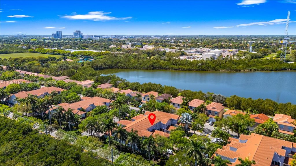 1120 Canella Lane 1120, Hollywood, FL 33019