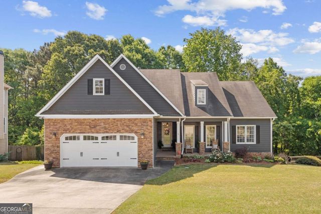 1020 Walnut Creek Drive, Woodstock, GA 30188