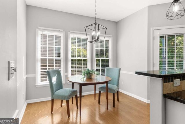 1020 Walnut Creek Drive, Woodstock, GA 30188