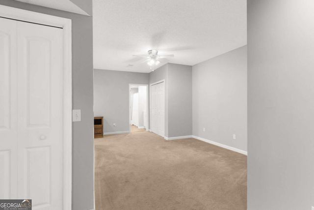 1020 Walnut Creek Drive, Woodstock, GA 30188
