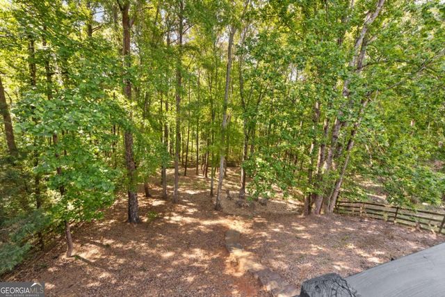1020 Walnut Creek Drive, Woodstock, GA 30188