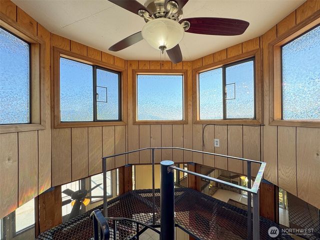 63 Hummingbird Lane, Sequim, WA 98382
