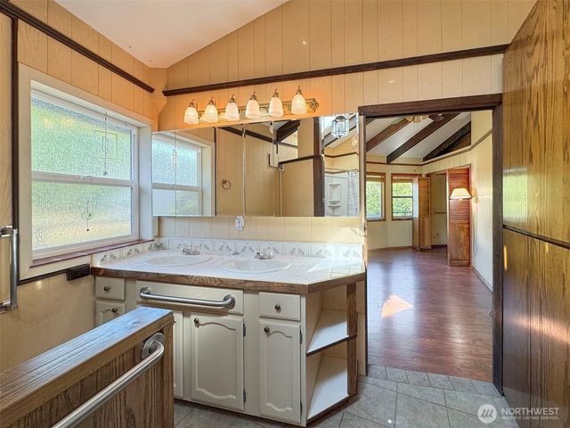 63 Hummingbird Lane, Sequim, WA 98382