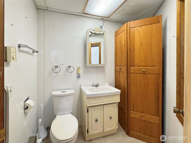 63 Hummingbird Lane, Sequim, WA 98382