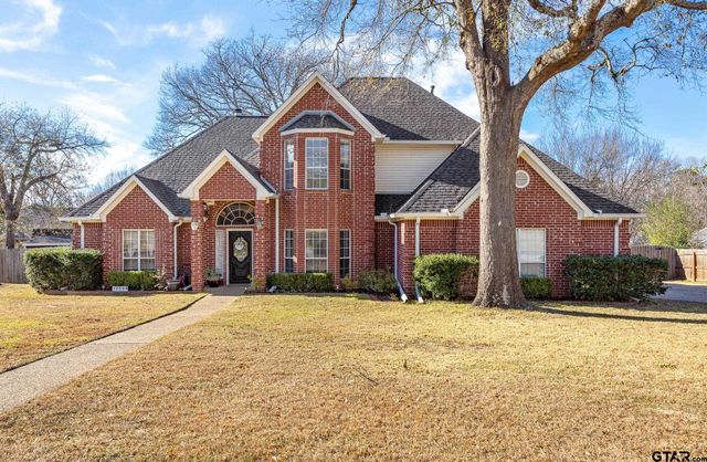 18344 Springmill Ct, Flint, TX 75762