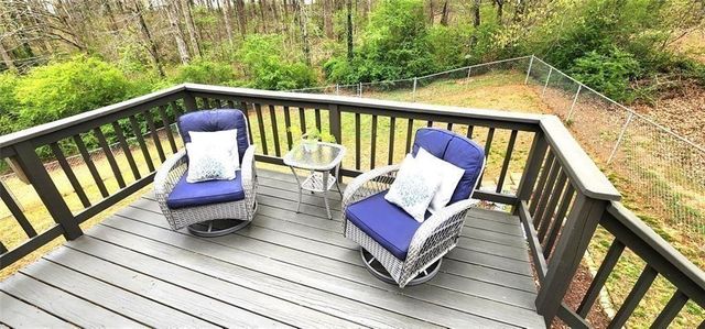 5564 Elderberry, Flowery Branch, GA 30542