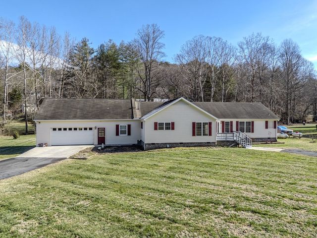 172 Eden Acres Drive, Andrews, NC 28901