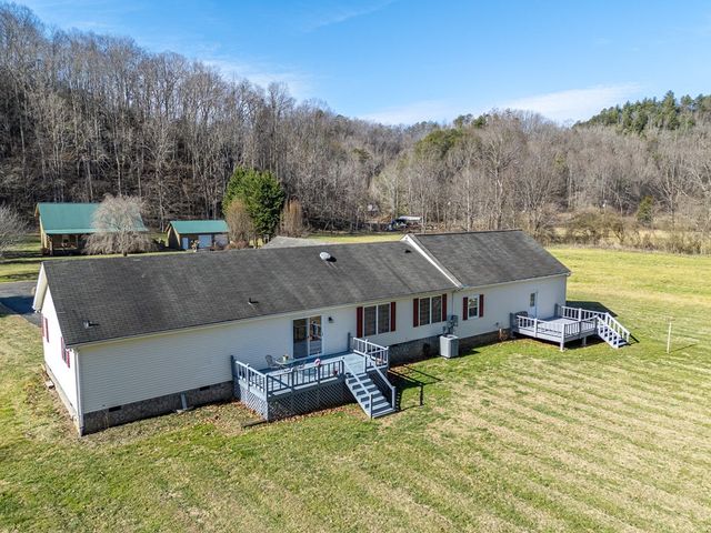 172 Eden Acres Drive, Andrews, NC 28901