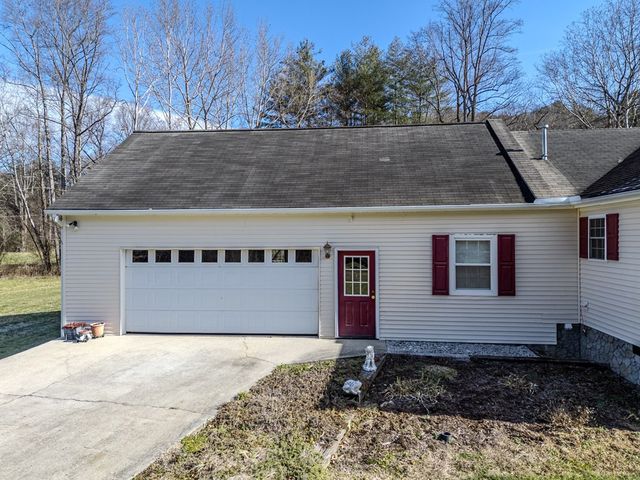 172 Eden Acres Drive, Andrews, NC 28901