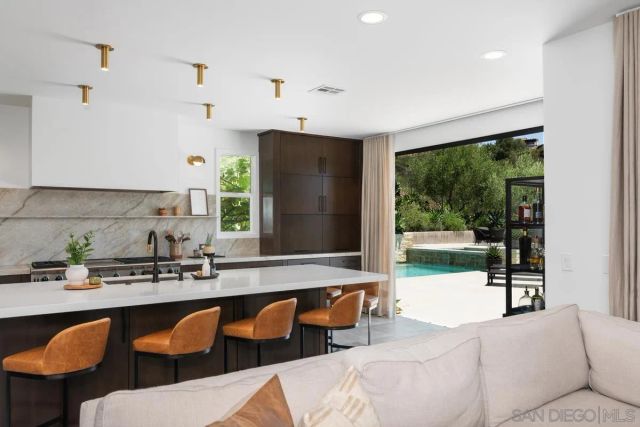 833 Orion Way, San Marcos, CA 92078