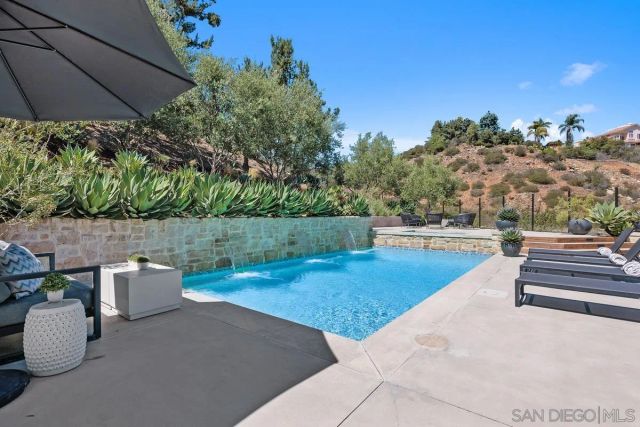 833 Orion Way, San Marcos, CA 92078