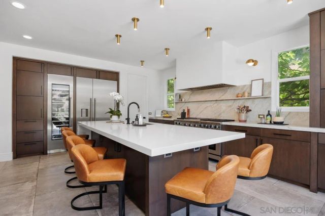 833 Orion Way, San Marcos, CA 92078