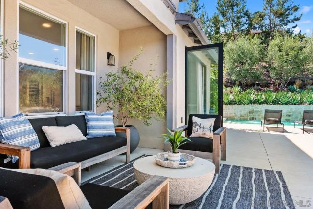 833 Orion Way, San Marcos, CA 92078