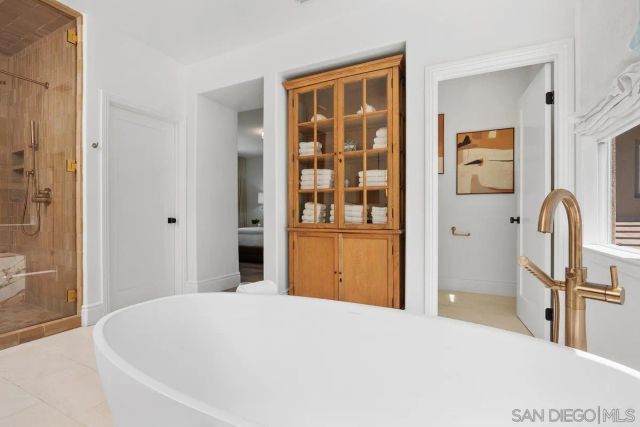 833 Orion Way, San Marcos, CA 92078