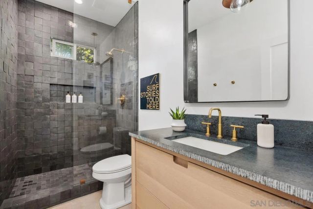 833 Orion Way, San Marcos, CA 92078