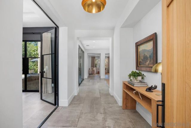 833 Orion Way, San Marcos, CA 92078