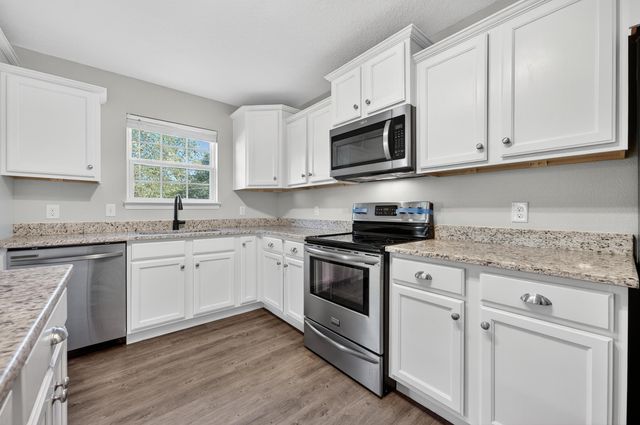 1833 Gainer Avenue, Baker, FL 32531