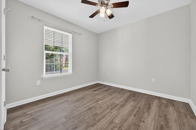 1833 Gainer Avenue, Baker, FL 32531