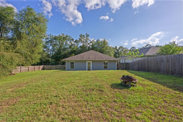 1833 Gainer Avenue, Baker, FL 32531