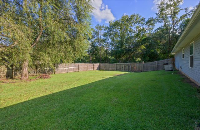 1833 Gainer Avenue, Baker, FL 32531