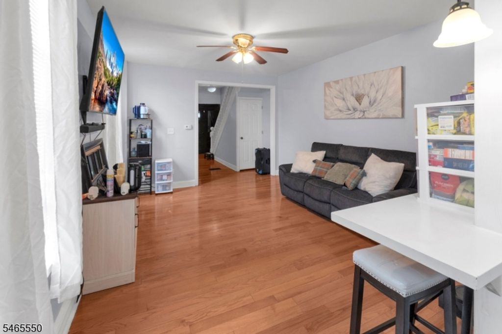 240 N 19Th St, East Orange City, NJ 07017 — photo 5