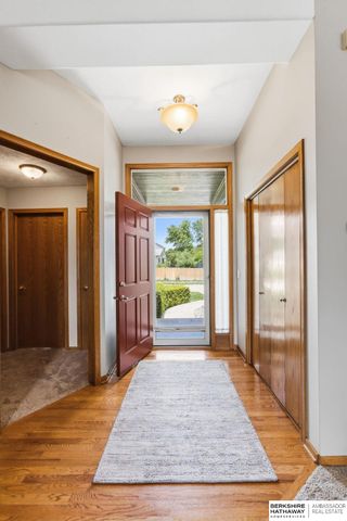 2117 Leigh Street, Papillion, NE 68133