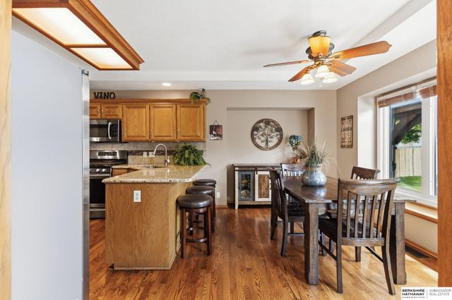 2117 Leigh Street, Papillion, NE 68133
