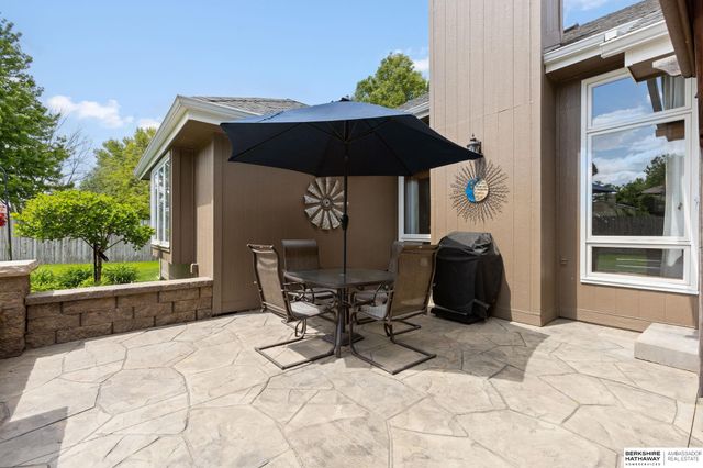 2117 Leigh Street, Papillion, NE 68133