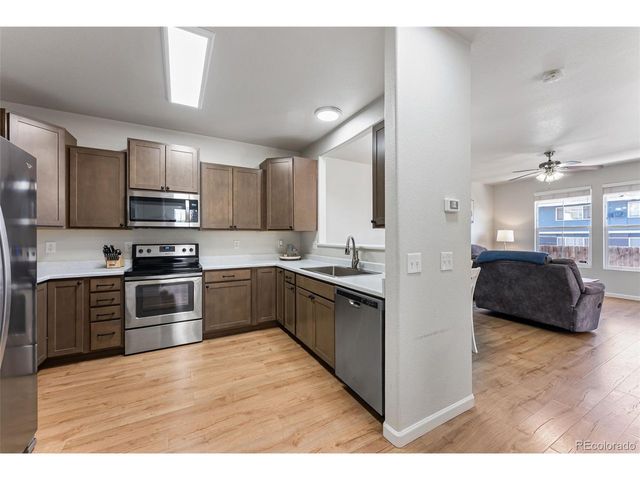 2809 Tumblewood Grv, Colorado Springs, CO 80910