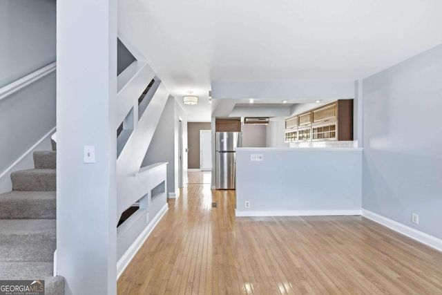 856 Saint Charles Avenue NE 8, Atlanta, GA 30306