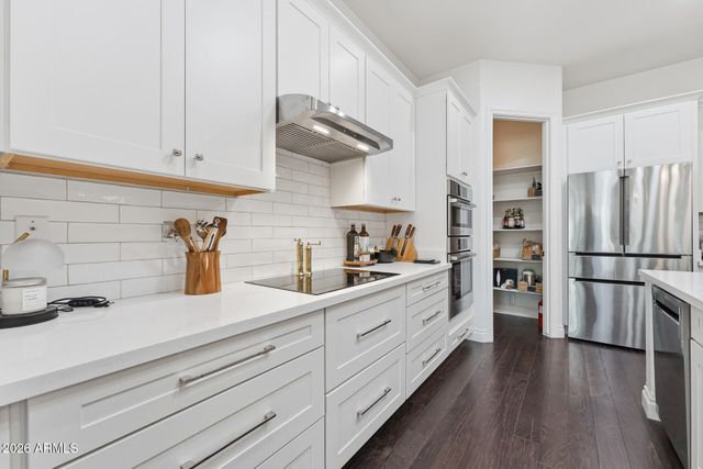 3031 E WILDHORSE Drive, Gilbert, AZ 85297