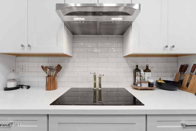 3031 E WILDHORSE Drive, Gilbert, AZ 85297