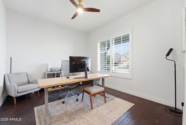 3031 E WILDHORSE Drive, Gilbert, AZ 85297