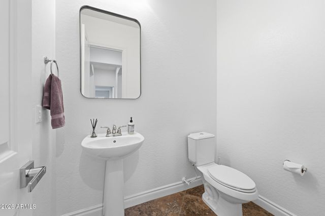 3031 E WILDHORSE Drive, Gilbert, AZ 85297