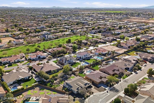 3031 E WILDHORSE Drive, Gilbert, AZ 85297