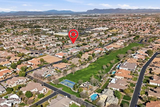 3031 E WILDHORSE Drive, Gilbert, AZ 85297