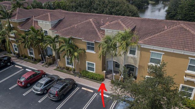 297 Lake Monterey Circle, Boynton Beach, FL 33426
