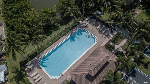 297 Lake Monterey Circle, Boynton Beach, FL 33426