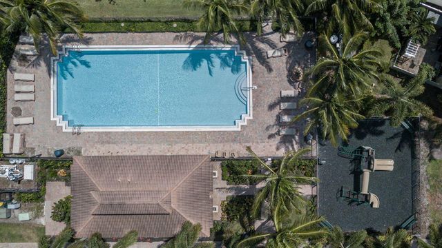 297 Lake Monterey Circle, Boynton Beach, FL 33426