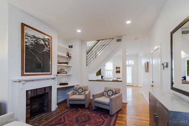 423 Milton Street, Cincinnati, OH 45202