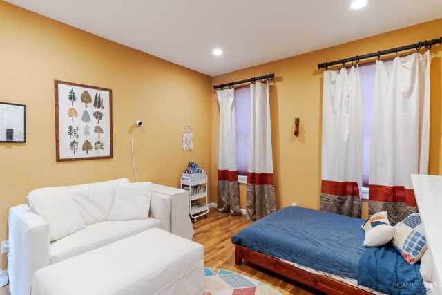 423 Milton Street, Cincinnati, OH 45202