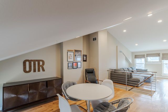 423 Milton Street, Cincinnati, OH 45202