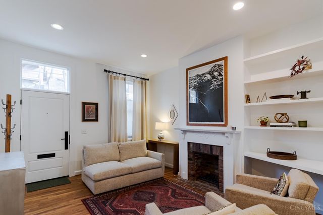 423 Milton Street, Cincinnati, OH 45202