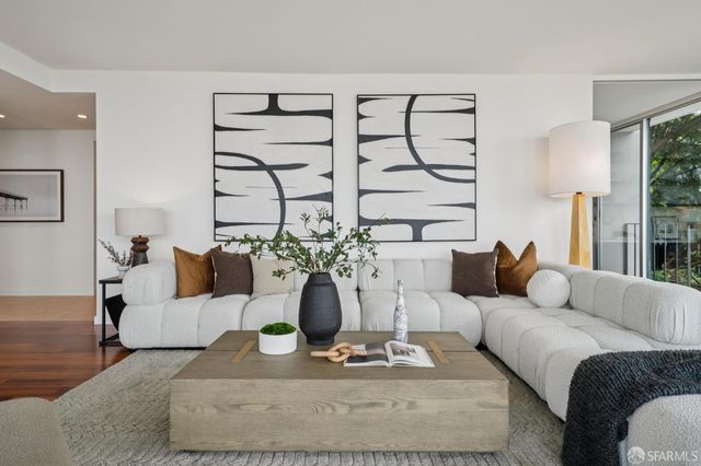 1333 JONES Street 406, San Francisco, CA 94109
