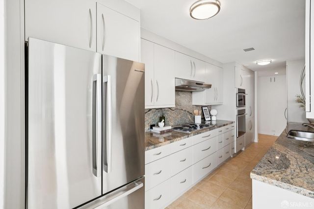 1333 JONES Street 406, San Francisco, CA 94109
