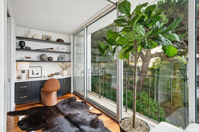 1333 JONES Street 406, San Francisco, CA 94109