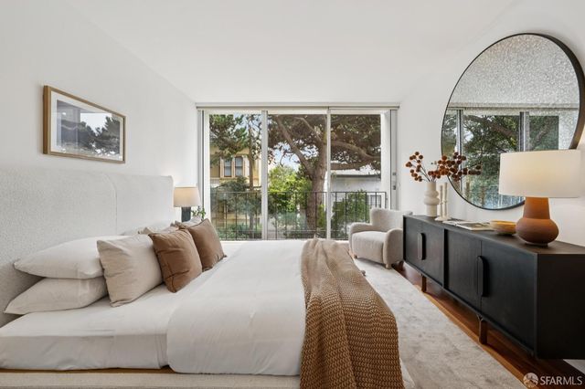 1333 JONES Street 406, San Francisco, CA 94109