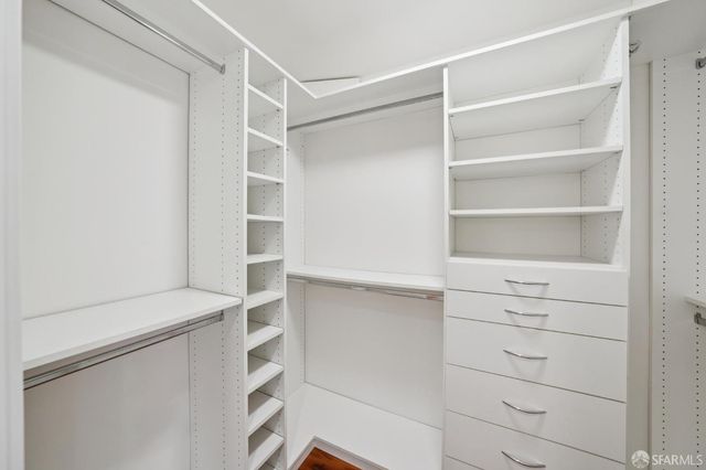 1333 JONES Street 406, San Francisco, CA 94109