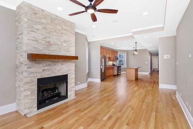 4918 S Saint Lawrence Avenue 3, Chicago, IL 60615