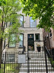 4918 S Saint Lawrence Avenue 3, Chicago, IL 60615